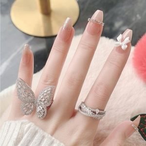 Fake nails